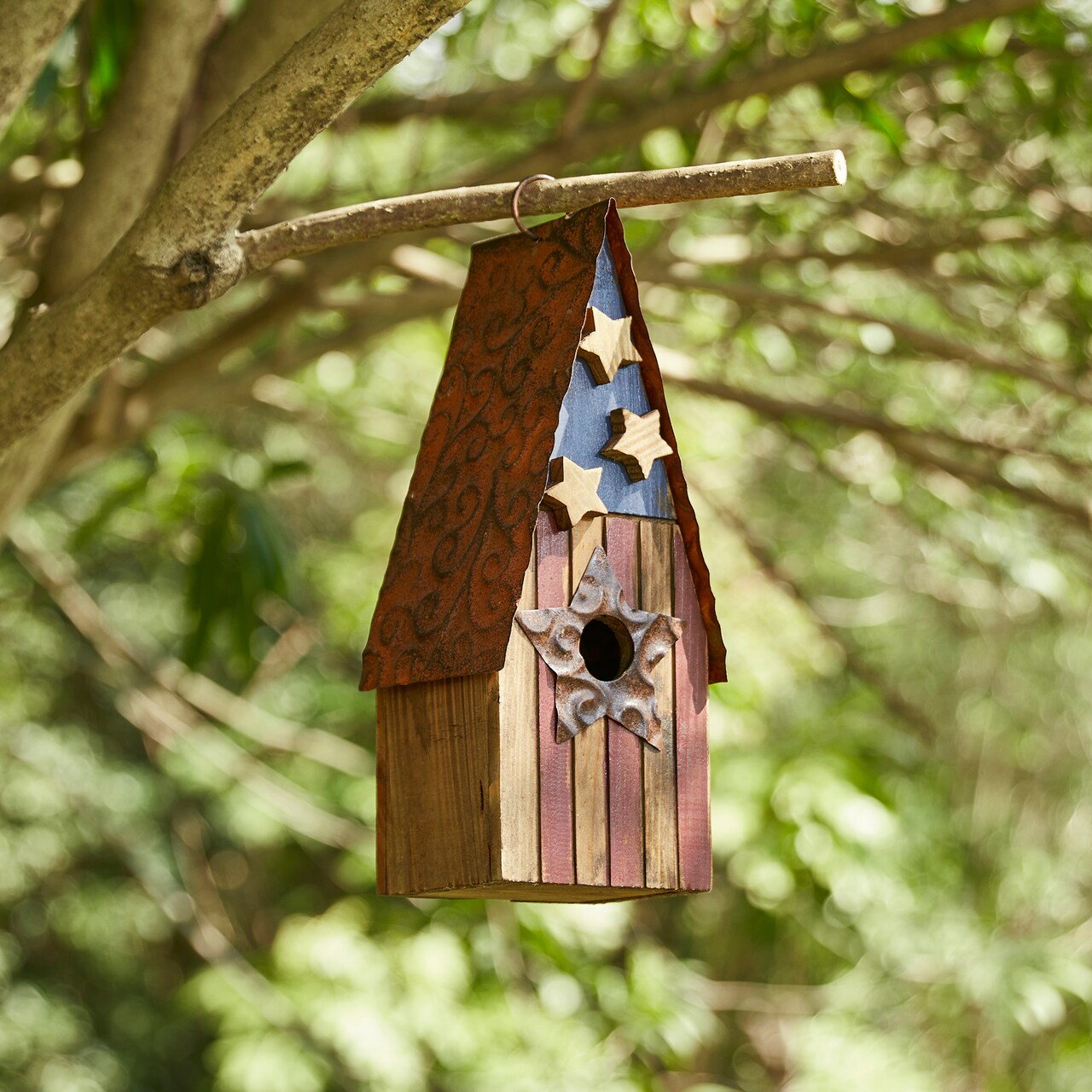 Set of 2 12.5''H Patriotic Distressed Solid Wood Single-Family Decorative Outdoor Garden Birdhouse with 3D Stars